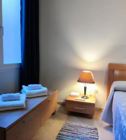 Apartamentos Serrallo, Parking Gratuito Y Cocina, Alhambra Y Playa Гранада Екстериор снимка